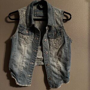 Women's Jean Vest Size Small Maurices Great Condition Dress up or Down